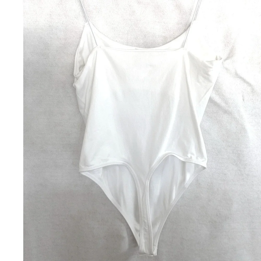 Intimately Free People White Spaghetti Strap Scoop Neck Bodysuit XS/S thongstyle